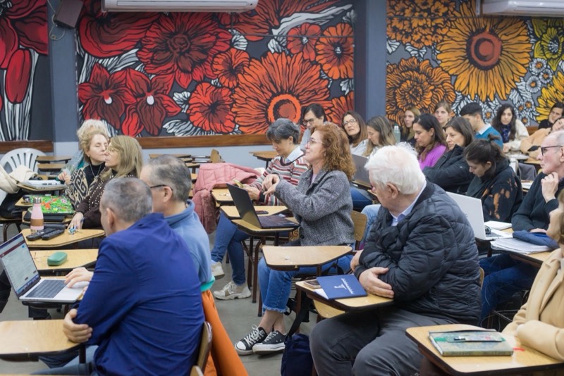 Community members engaged in Dr. Gabriele's AI training session